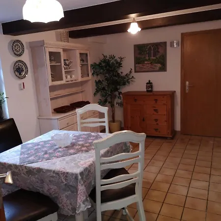 Ute's Ferienhaus Сasa de vacaciones Hausen-Wied